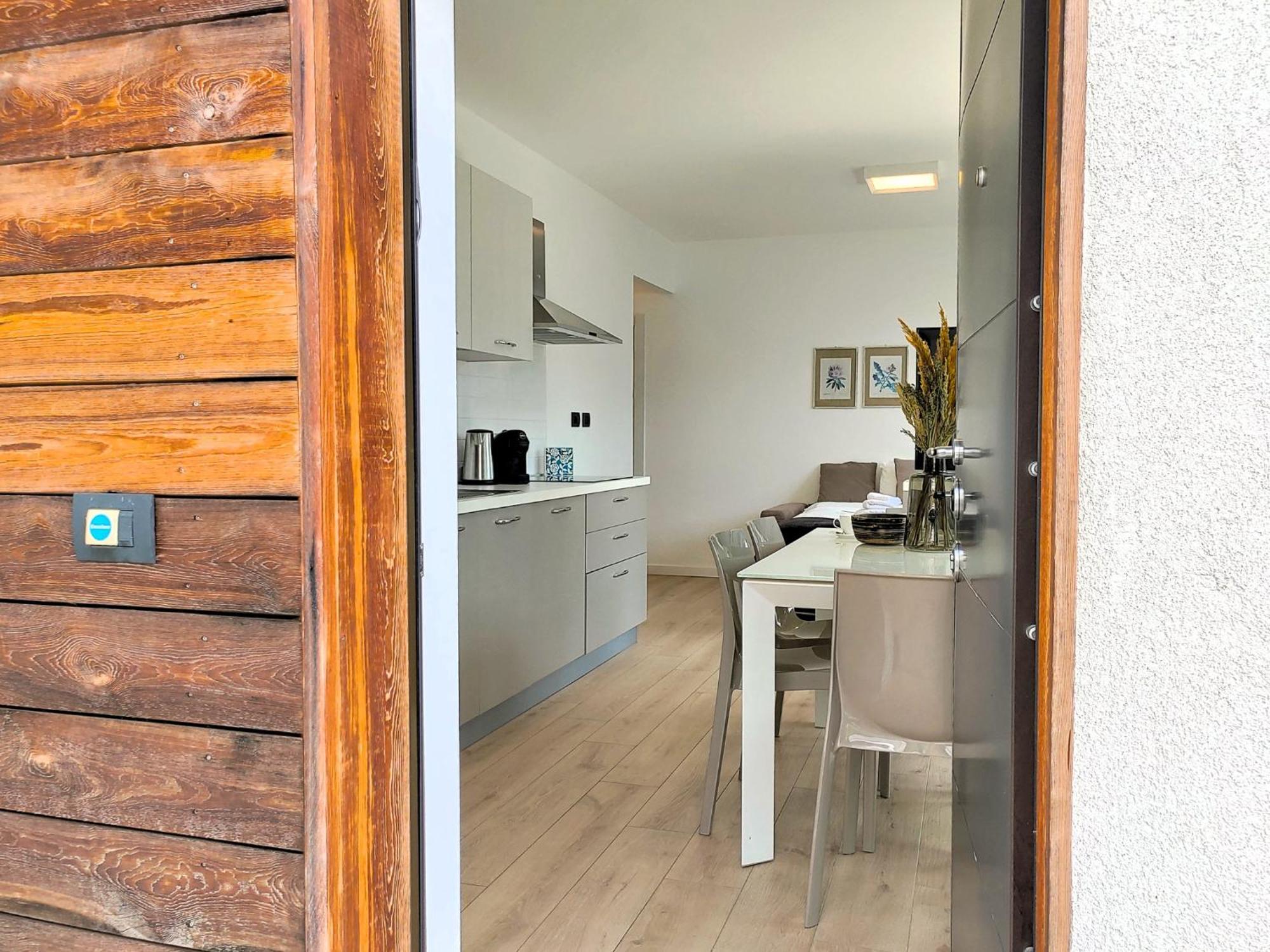 Dascio Emotion Ferienwohnung Mit Terrasse Am See Extérieur photo